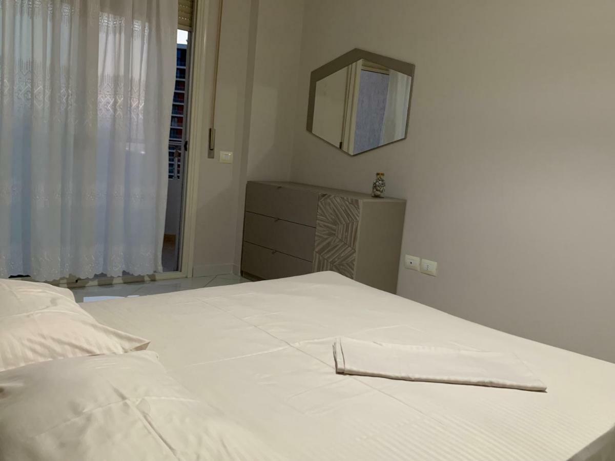 Pearl Seaview Apartment Vlore Exterior photo